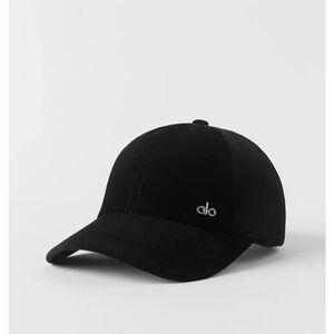 ALO Yoga Velvet Off-Duty Cap NWT
